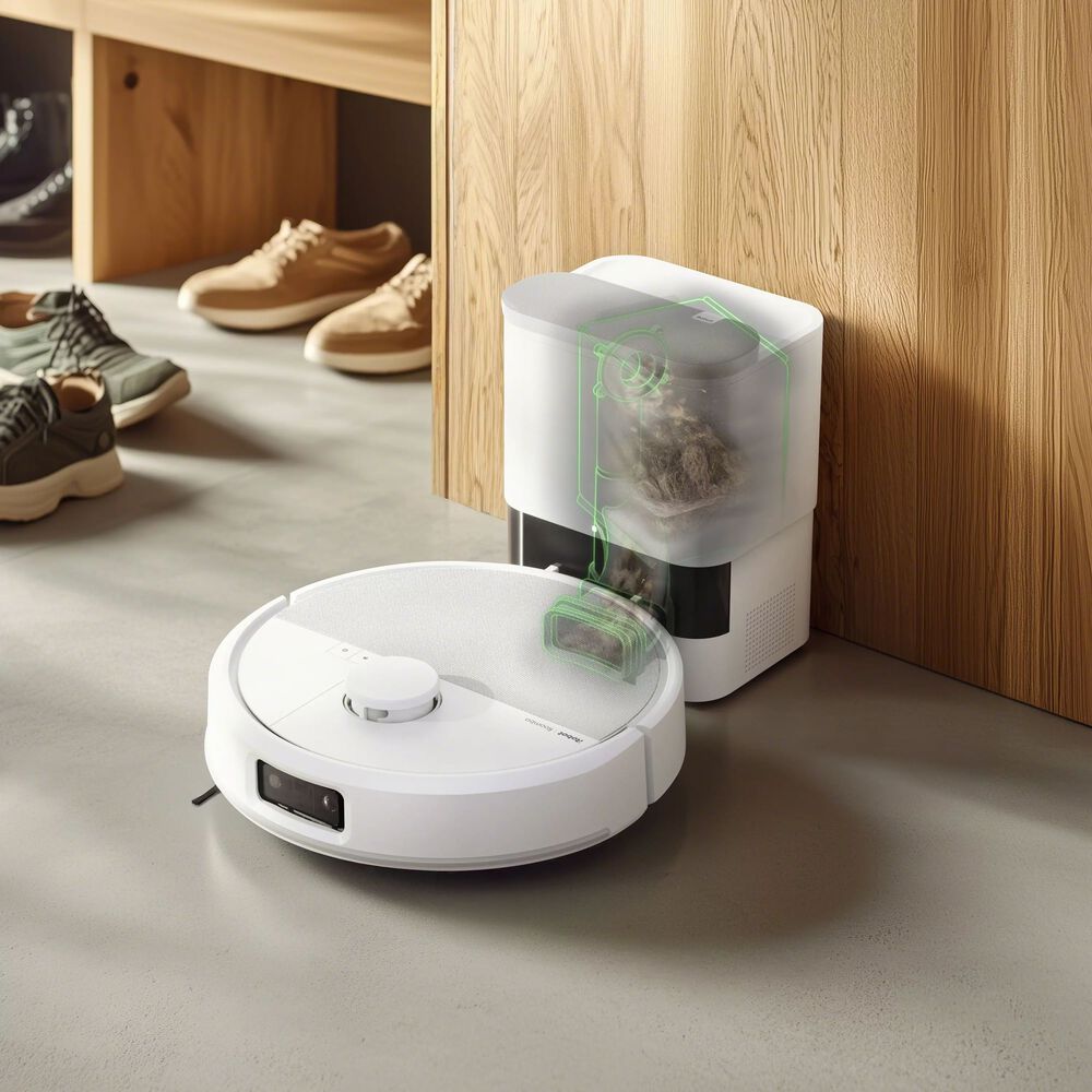 Auto-Empties into Odor-Control Bags