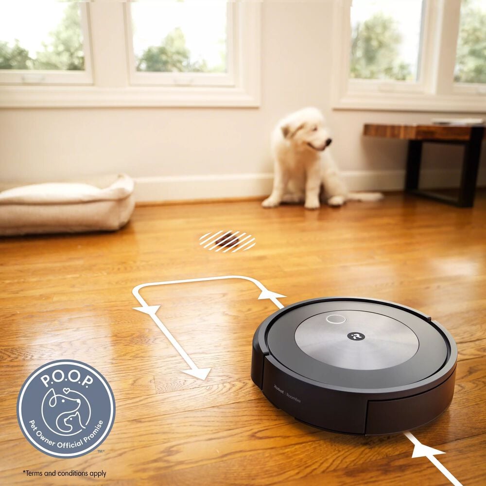 Roomba® j7+ Self-Emptying Robot Vacuum Cleaner | iRobot® | iRobot