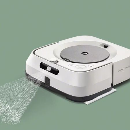 j7/black m6 Roomba