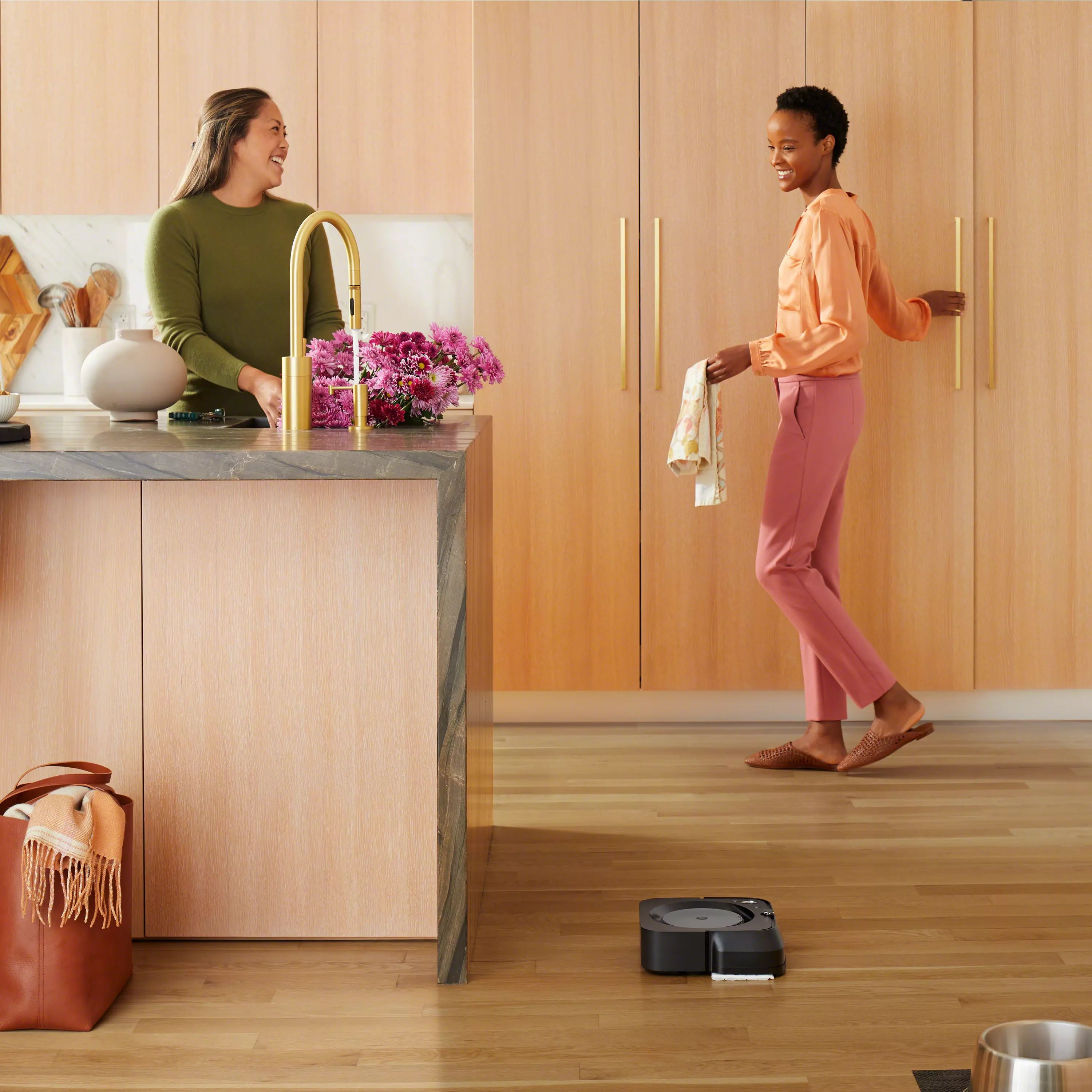 Roomba® j9+ & Braava jet® m6 Bundle | Vacuum + Mop Deal
