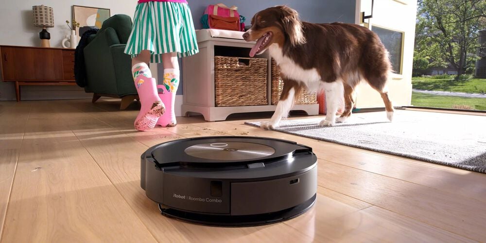 Roomba Combo with dog
