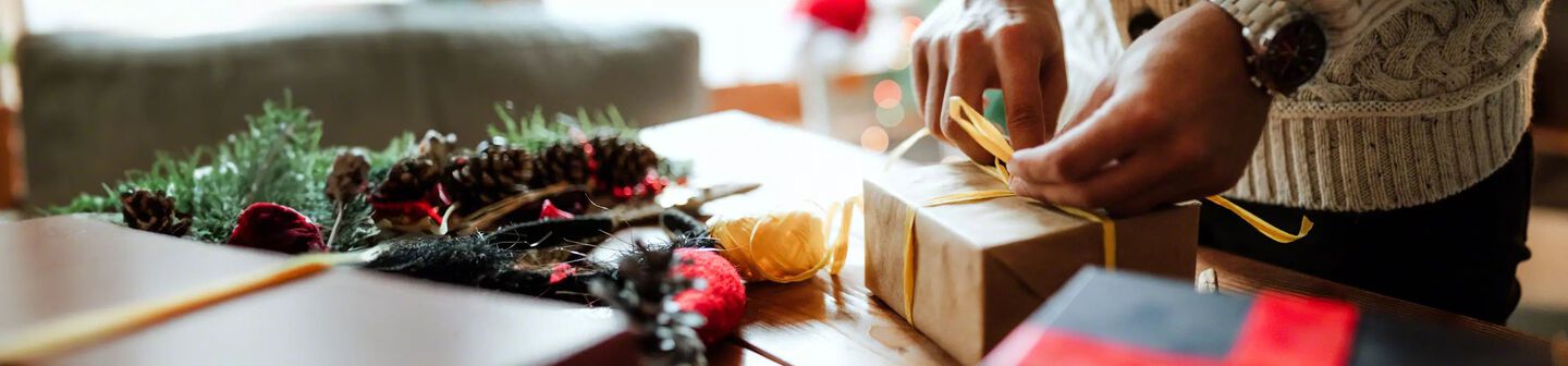 Gift sparkling floors <br>this season