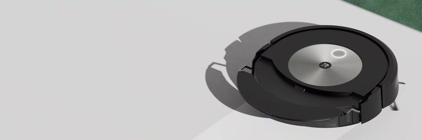 iRobot®: Robot and Mops