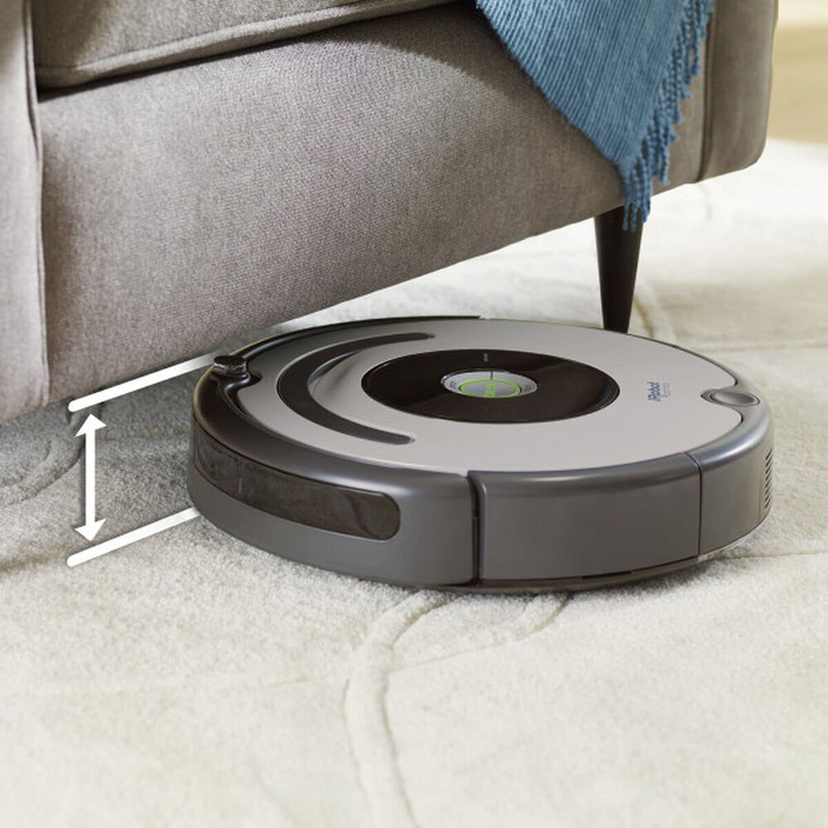 Wi-Fi®  Connected Roomba® 677 Robot Vacuum, , large image number 2