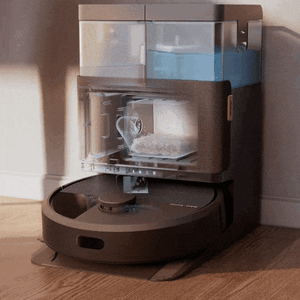 Roomba&reg; Plus 405 Combo robot + AutoWash&trade; dock