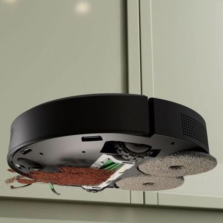 Roomba&reg; Plus 405 Combo robot + AutoWash&trade; dock