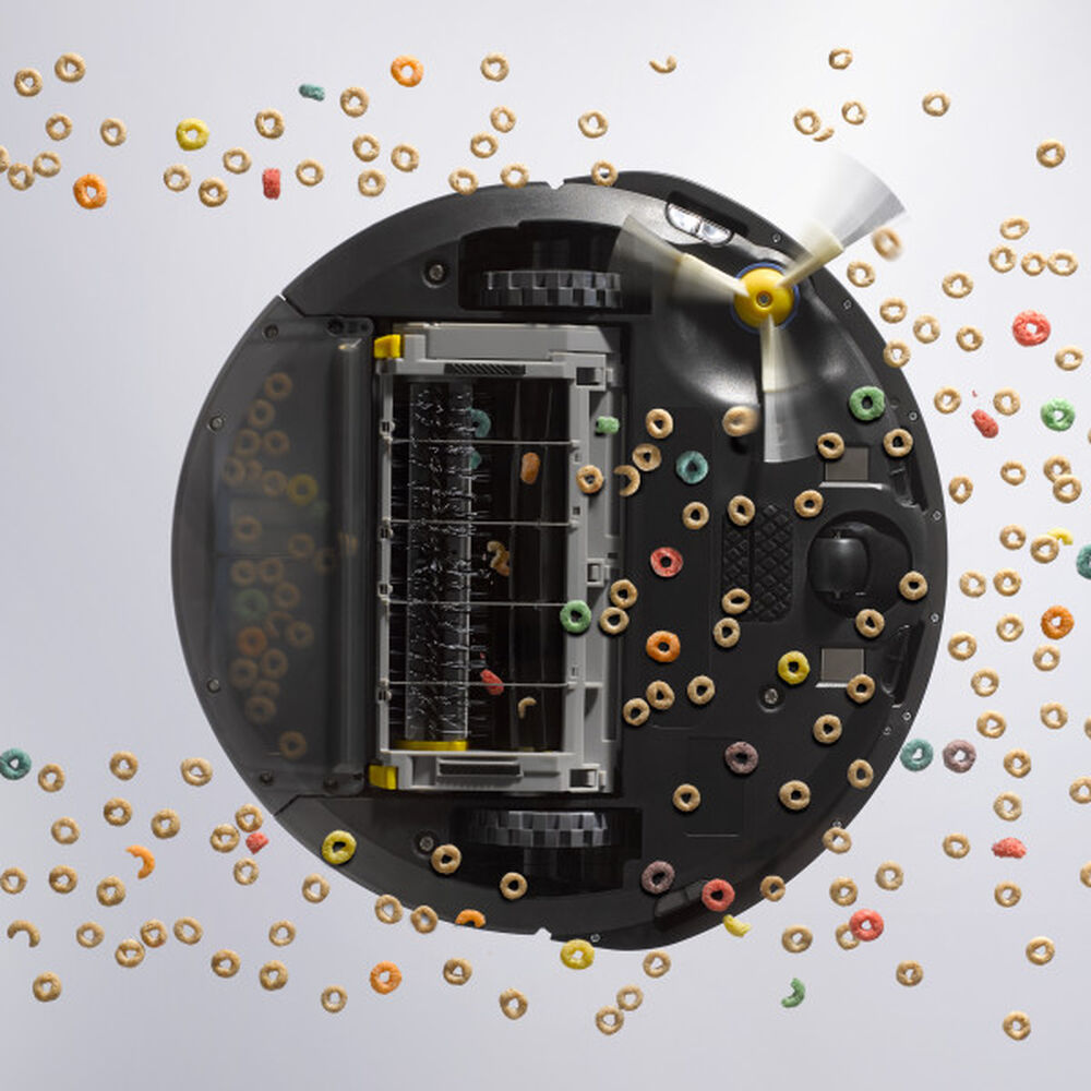 Wi-Fi® Connected Roomba® 677 Robot Vacuum